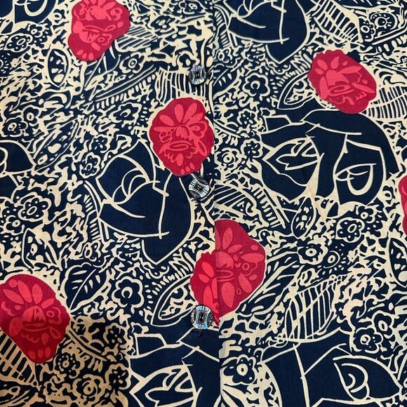 Vintage Women’s Blue and Floral Short Sleeve Blouse - Picture 3 of 4